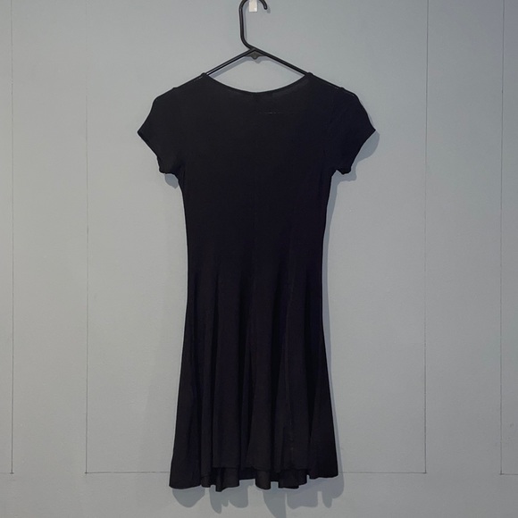 Black Dress - Picture 2 of 3